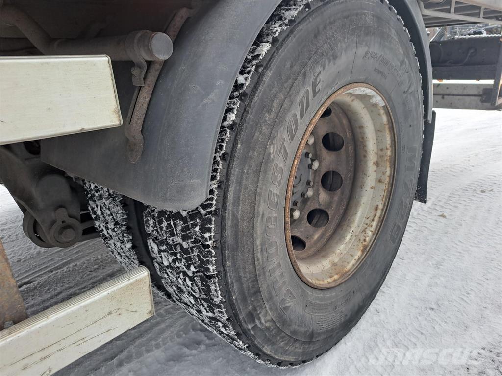 Volvo FLH42 RD Camiones grúa