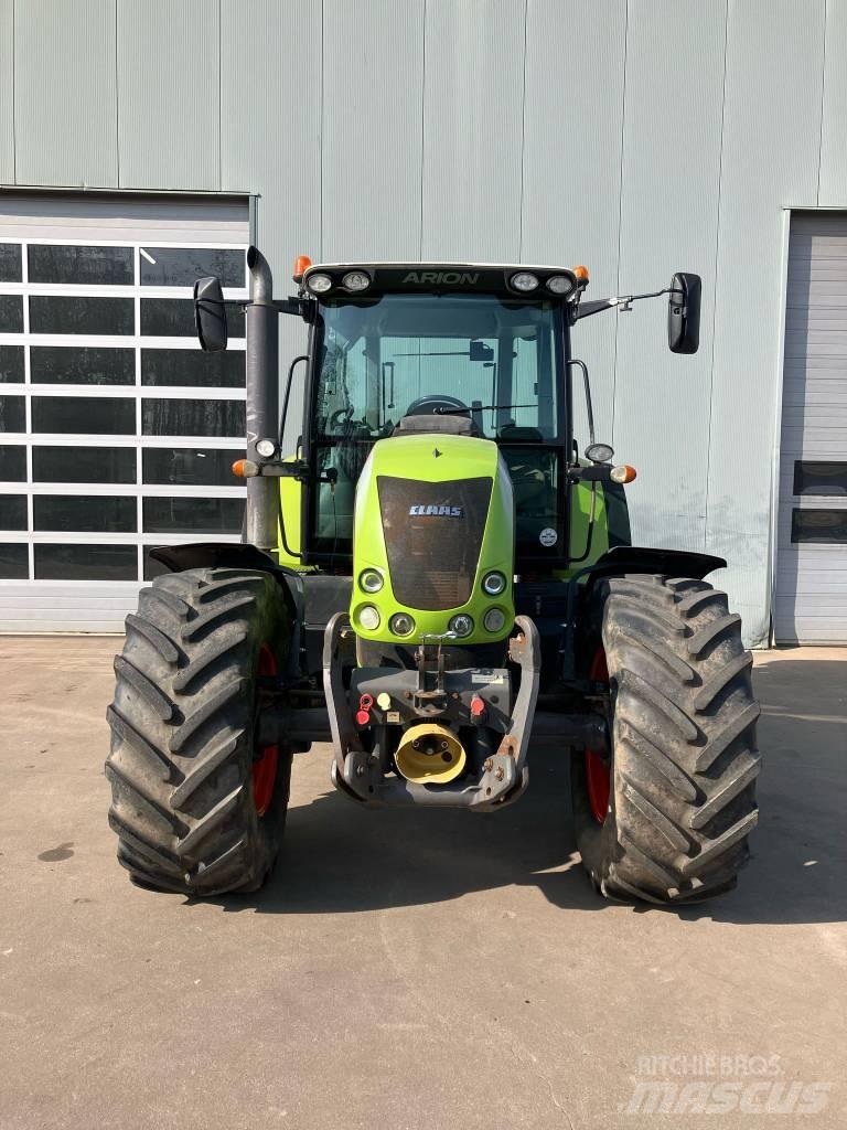 CLAAS Arion 630 Tractores