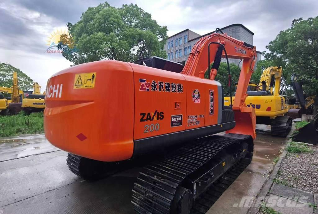 Hitachi ZX 200 Excavadoras sobre orugas