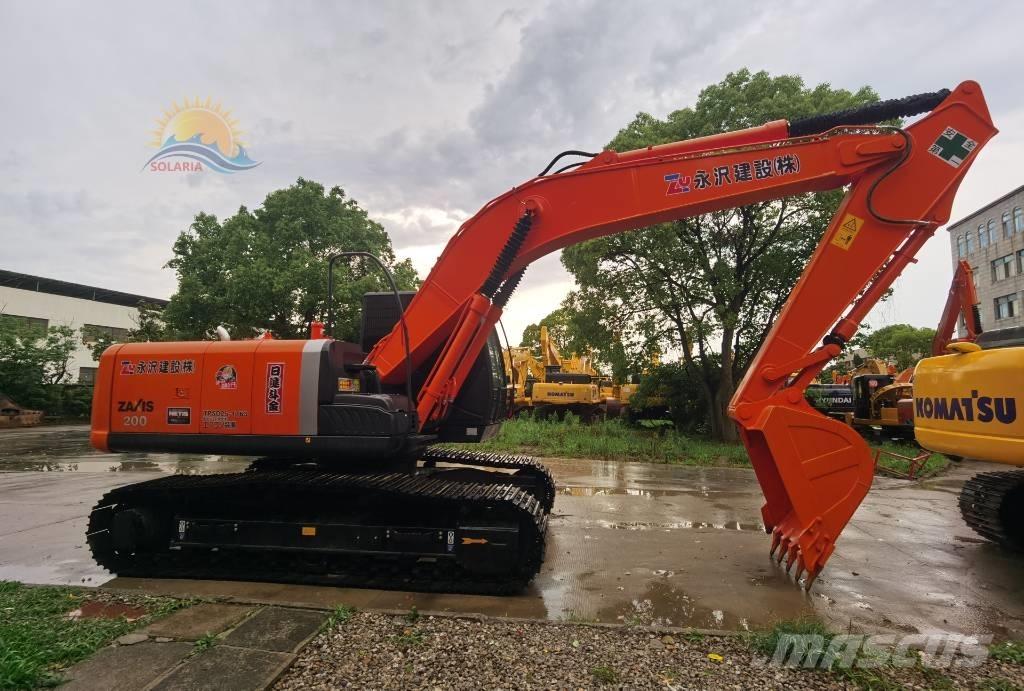 Hitachi ZX 200 Excavadoras sobre orugas