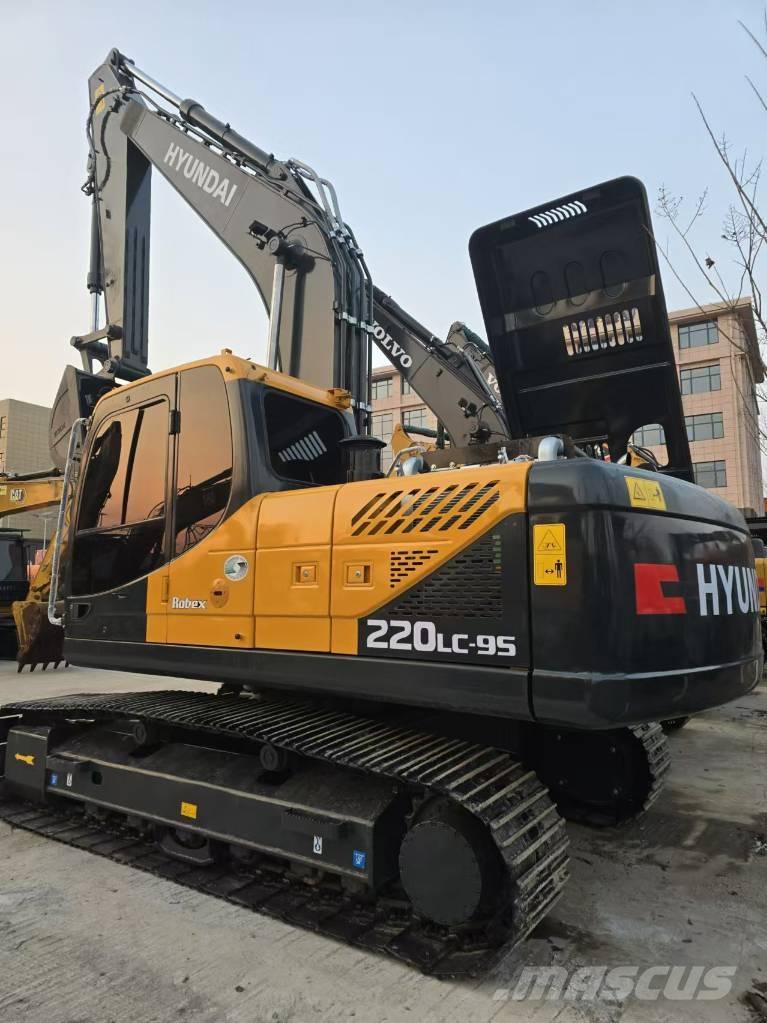 Hyundai 220 Excavadoras sobre orugas