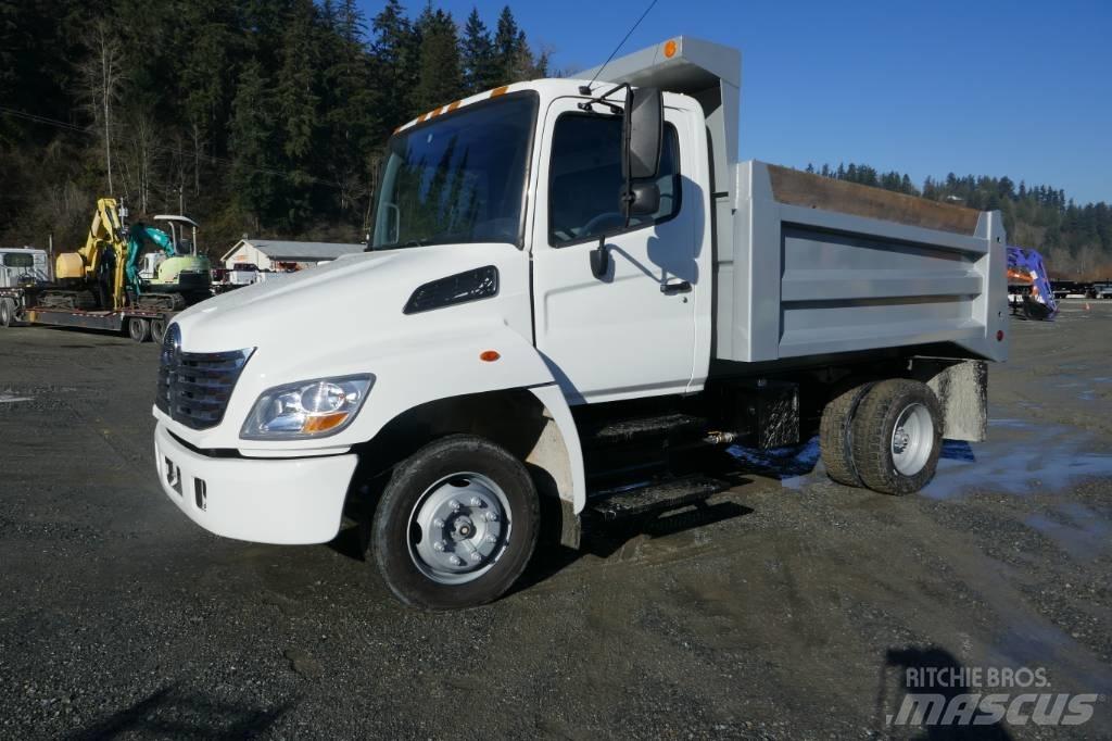 Hino 258 LP Bañeras basculantes usadas