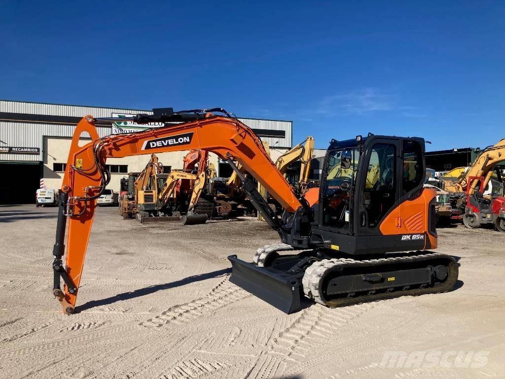 Develon DX 85 R-7 Excavadoras 7t - 12t