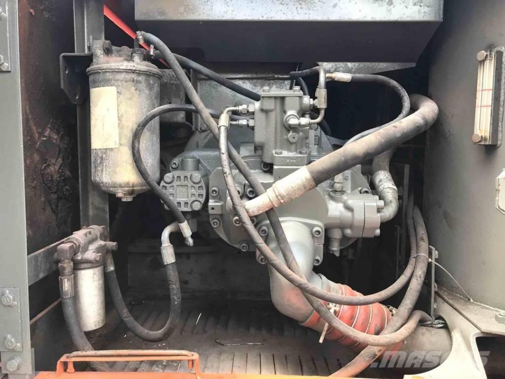 Hitachi EX200 Excavadoras sobre orugas