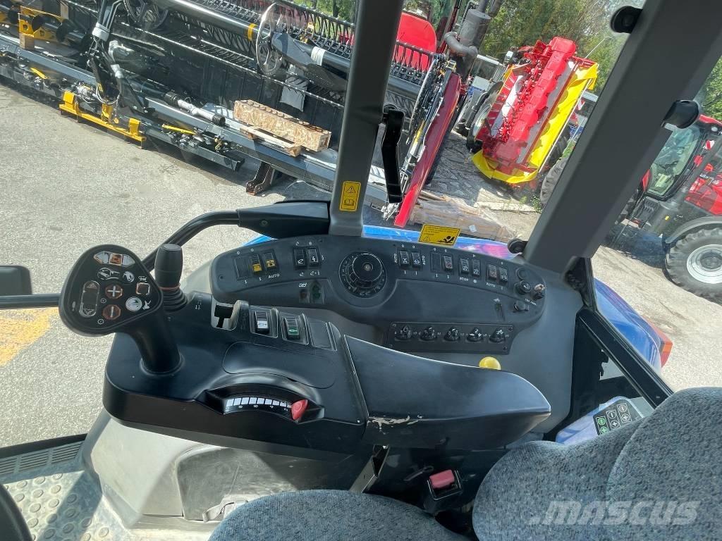 New Holland T 7550 Tractores