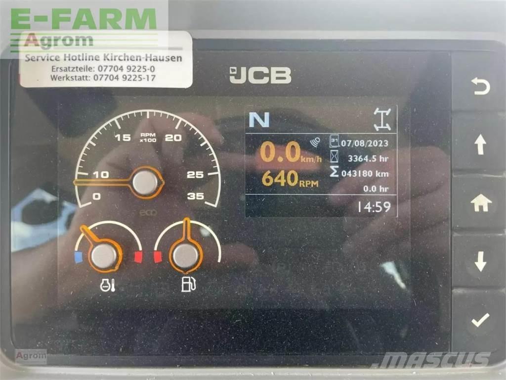 JCB fastrac 4220 Tractores