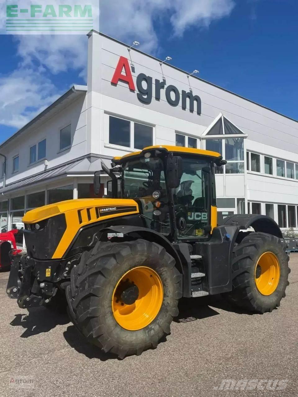 JCB fastrac 4220 Tractores