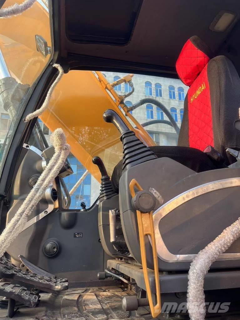 Hyundai R220LC-9S Excavadoras sobre orugas