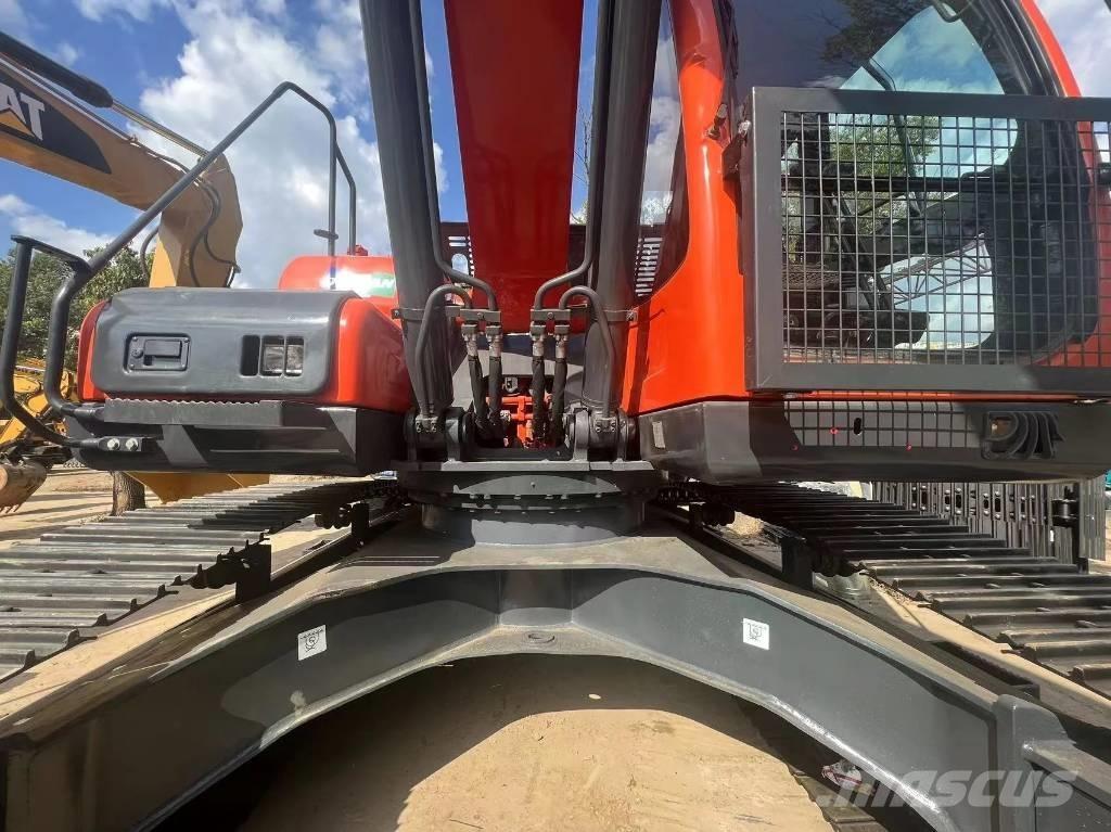 Doosan DX225LC-9C Excavadoras sobre orugas
