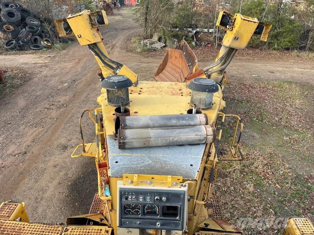 CAT D 11 R Buldozer sobre oruga