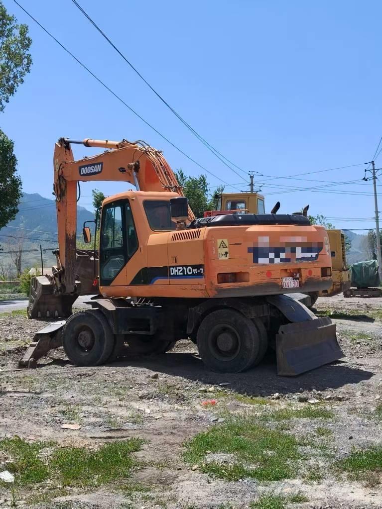 Doosan DH210W-7 Excavadoras de ruedas