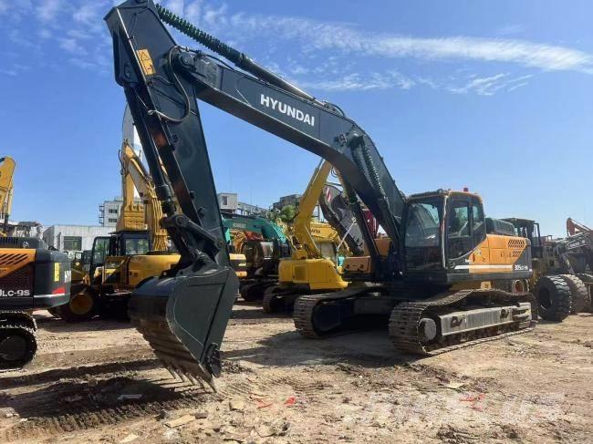 Hyundai 305 Excavadoras sobre orugas