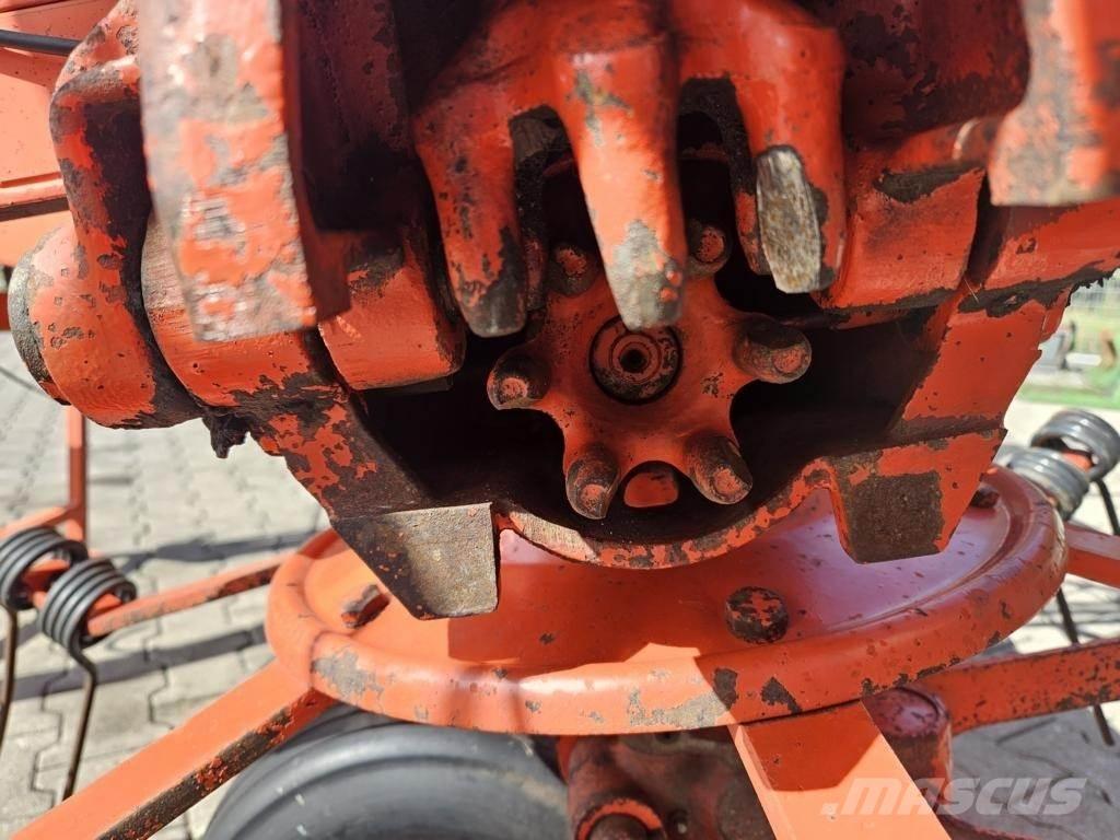 Kuhn GF 8501 MH Rastrilladoras y rastrilladoras giratorias