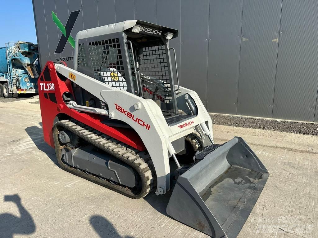 Takeuchi TL130 Buldozer sobre oruga