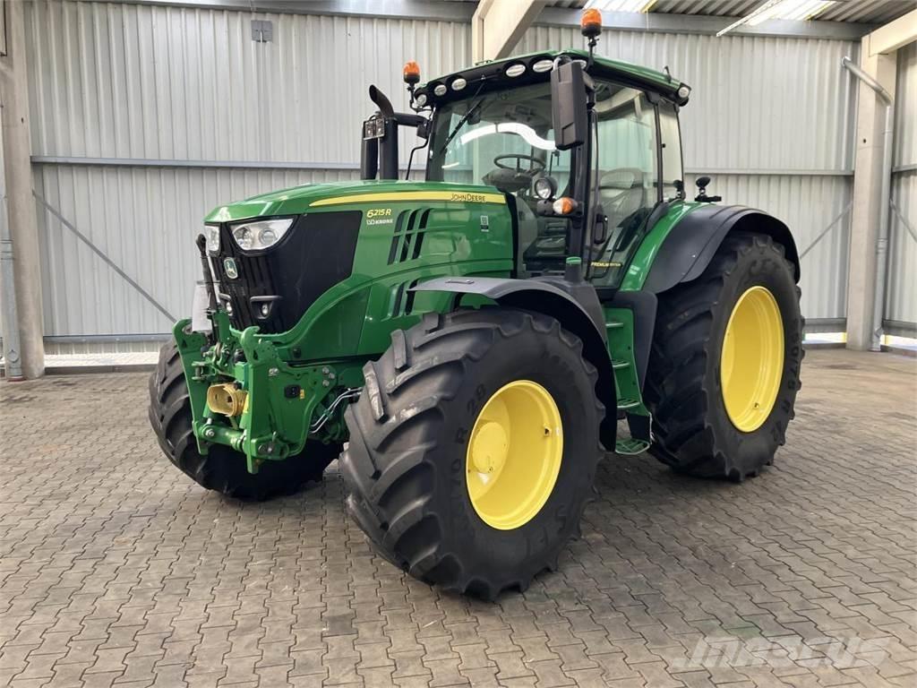 John Deere 6215R Tractores