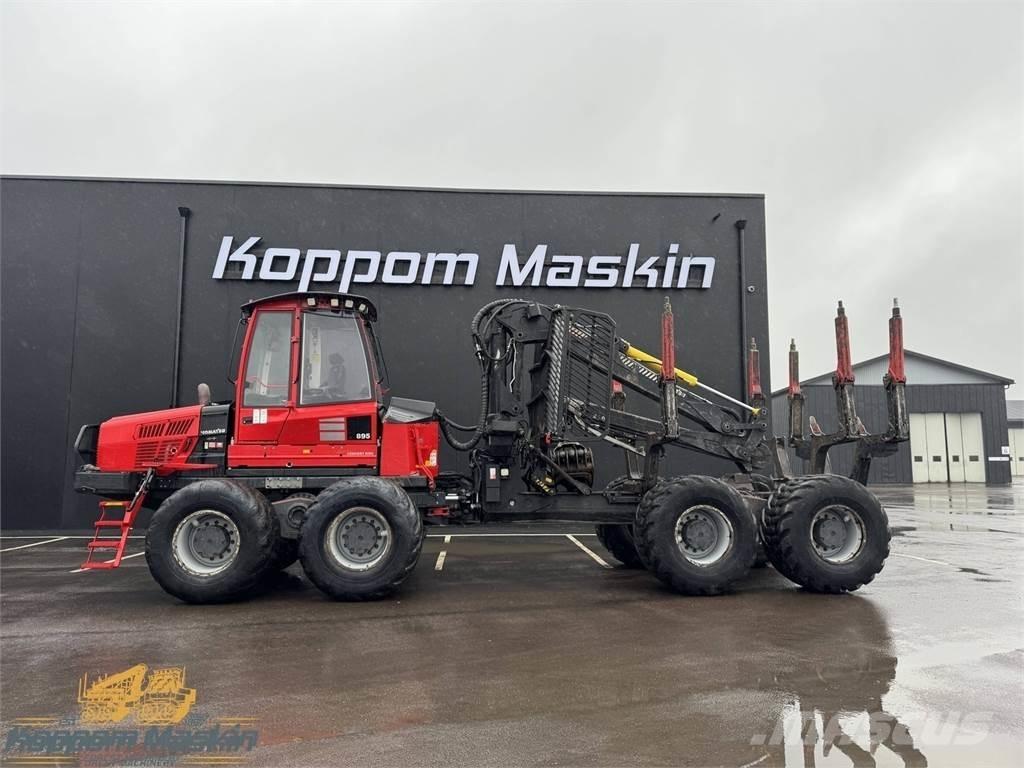 Komatsu 895 Transportadoras