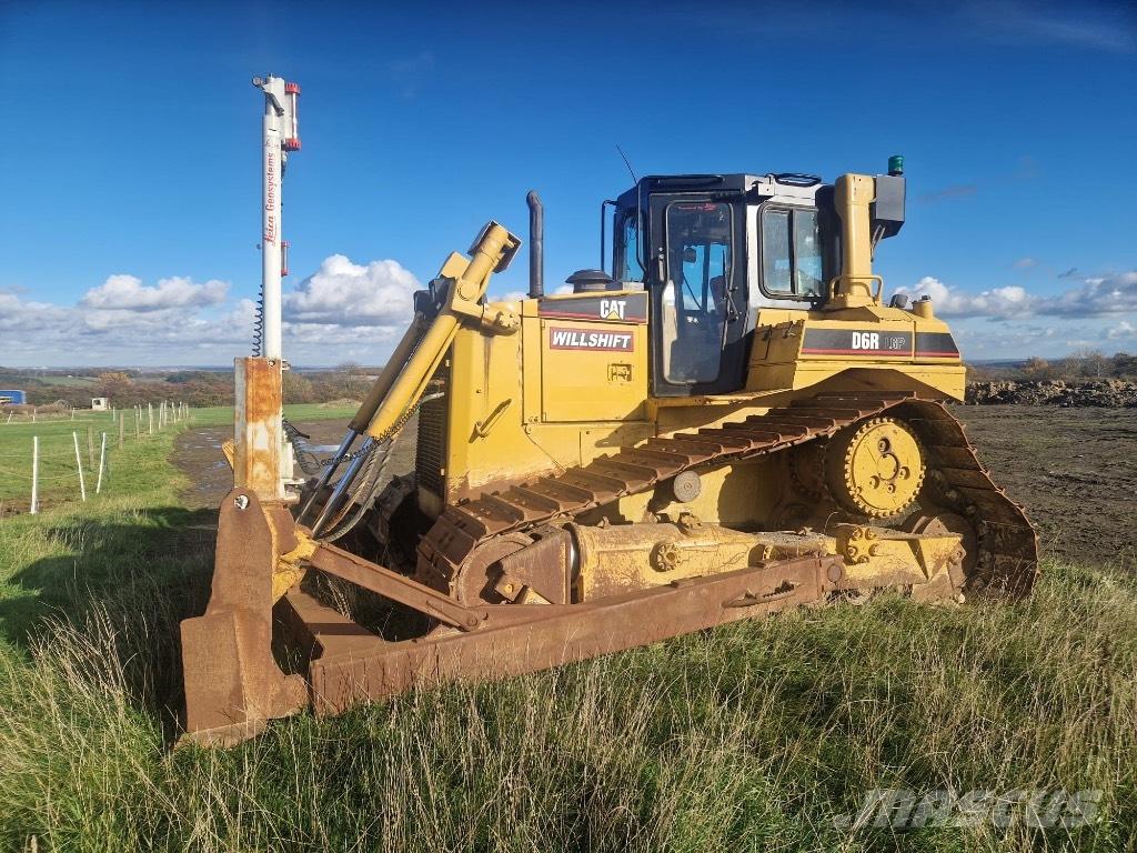 CAT D 6 R II Buldozer sobre oruga