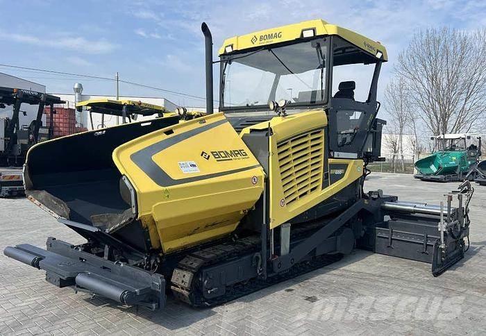 Bomag BF 600C-2 Asfaltadoras