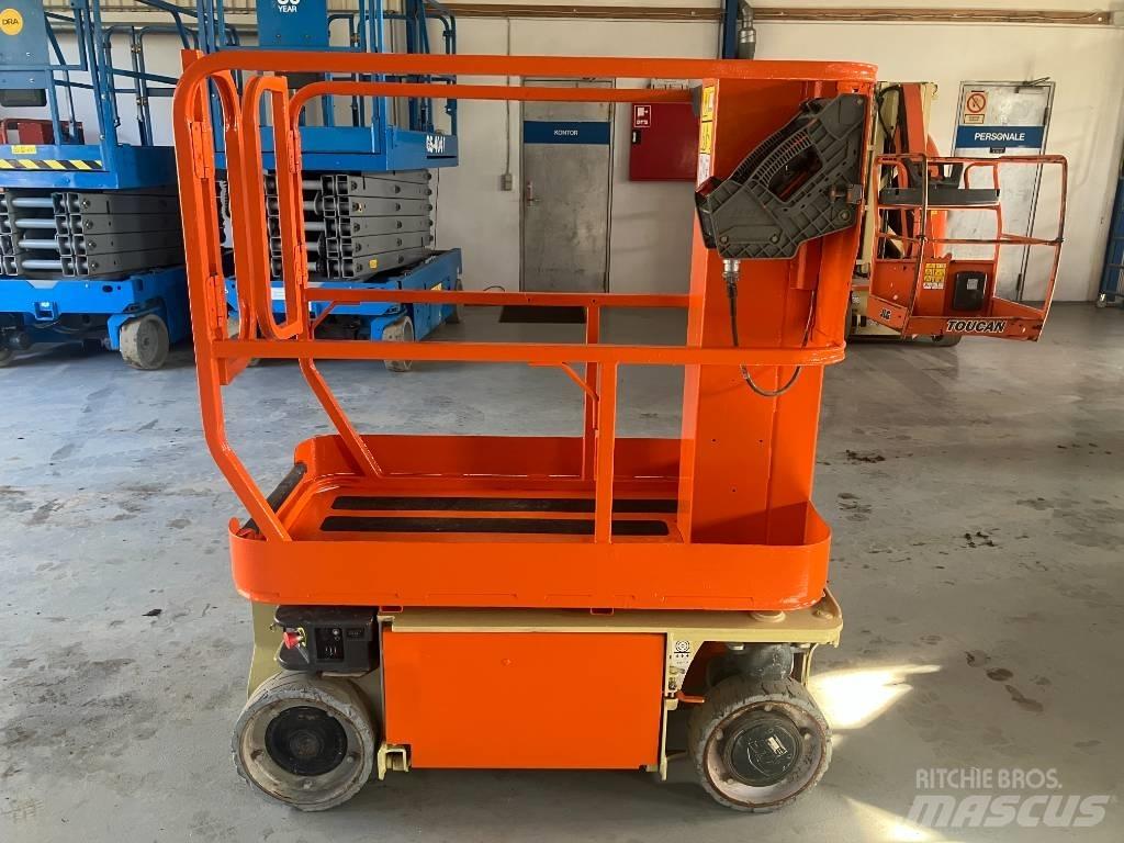 JLG 1230 ES Plataformas con jaula de elevación