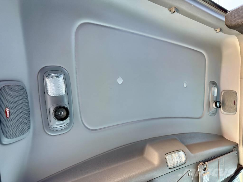 Peterbilt 389 PRIDE Camiones tractor