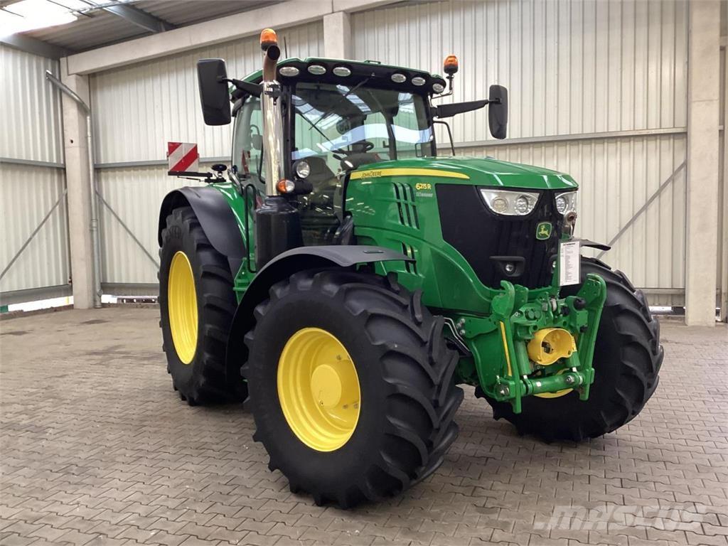 John Deere 6215R Tractores
