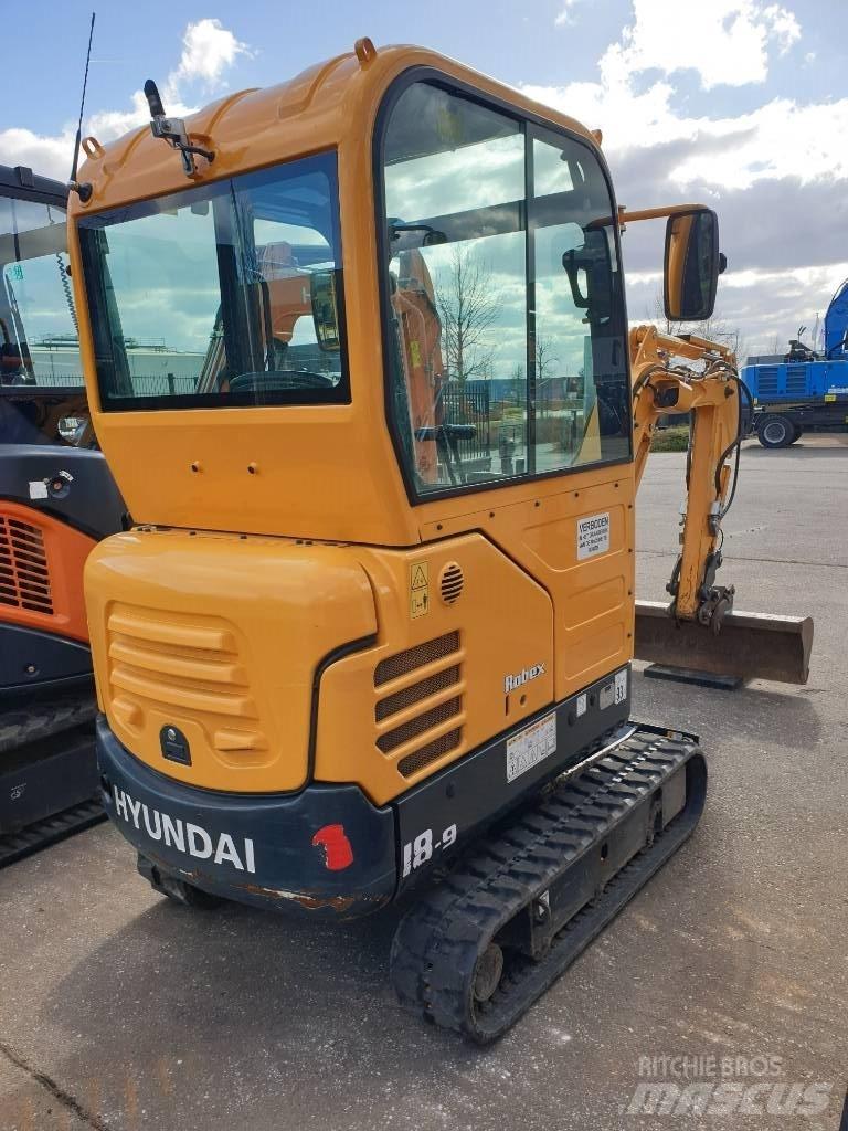 Hyundai R18-9 Miniexcavadoras