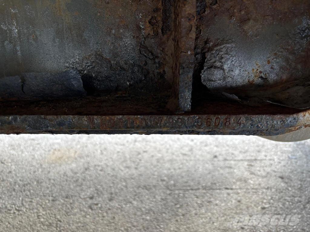 Tyllis 3 PVA Remolques de cama baja