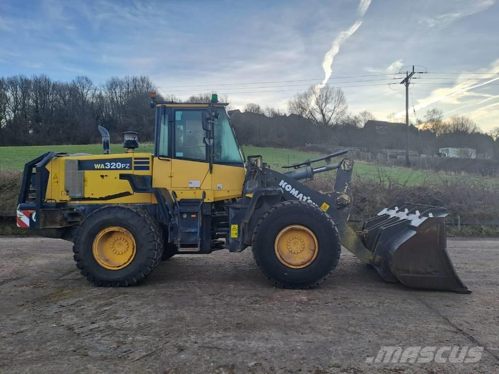 Komatsu WA 320 PZ-6 Cargadoras sobre ruedas