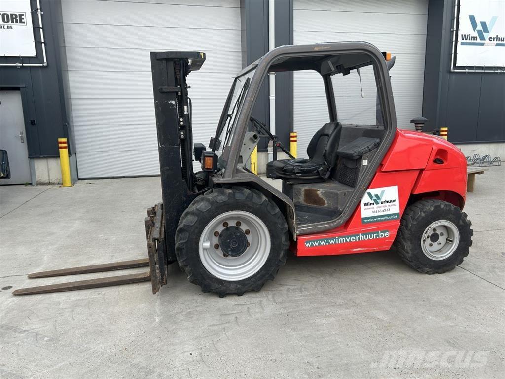 Manitou MH25-4 Montacargas todo terreno