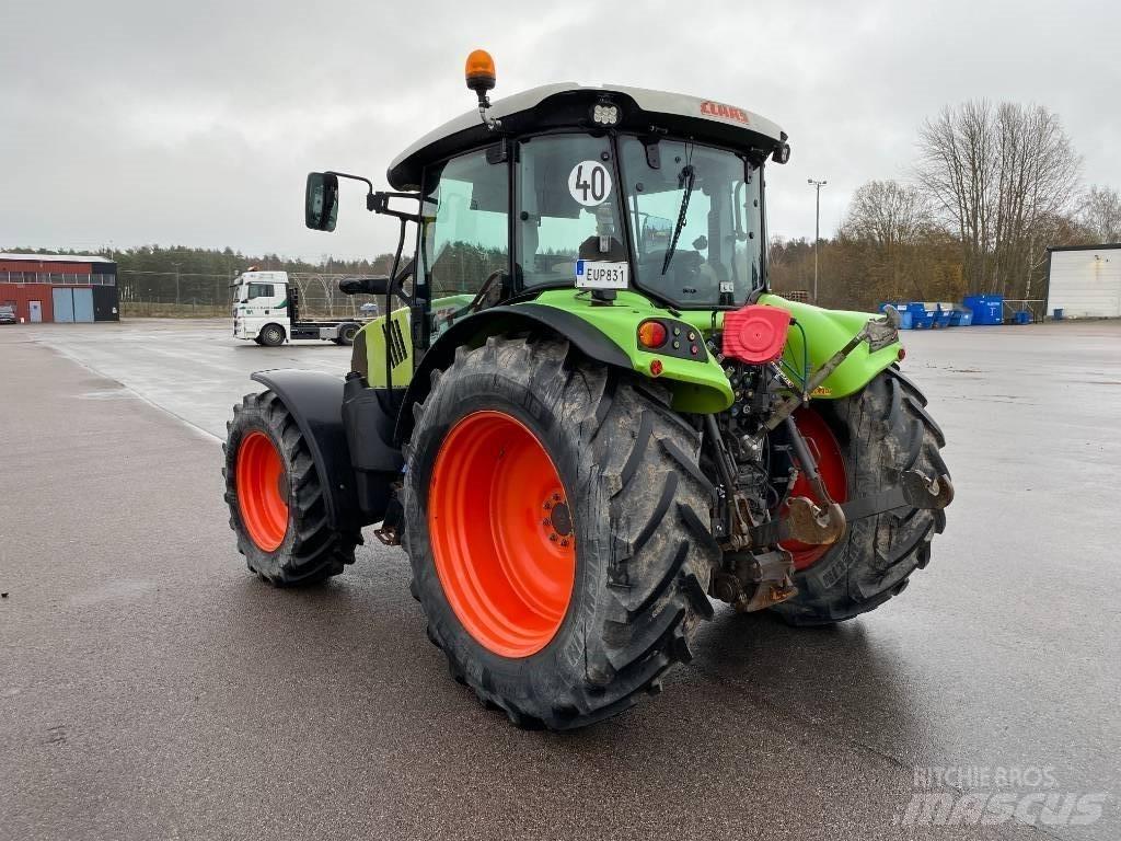 CLAAS Arion 420 Tractores