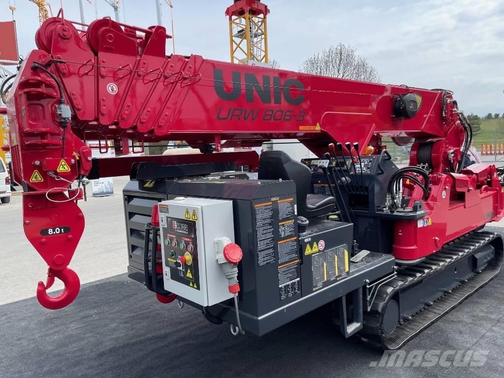 Unic URW-806-3 Minigrúas