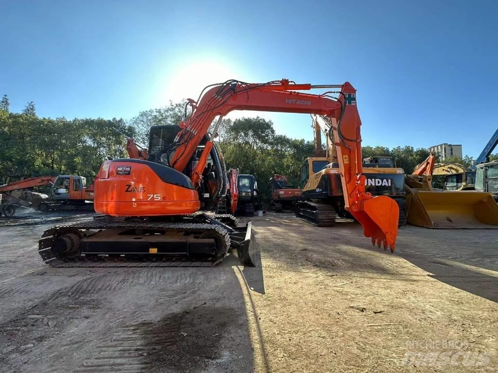 Hitachi ZX 75 Excavadoras 7t - 12t