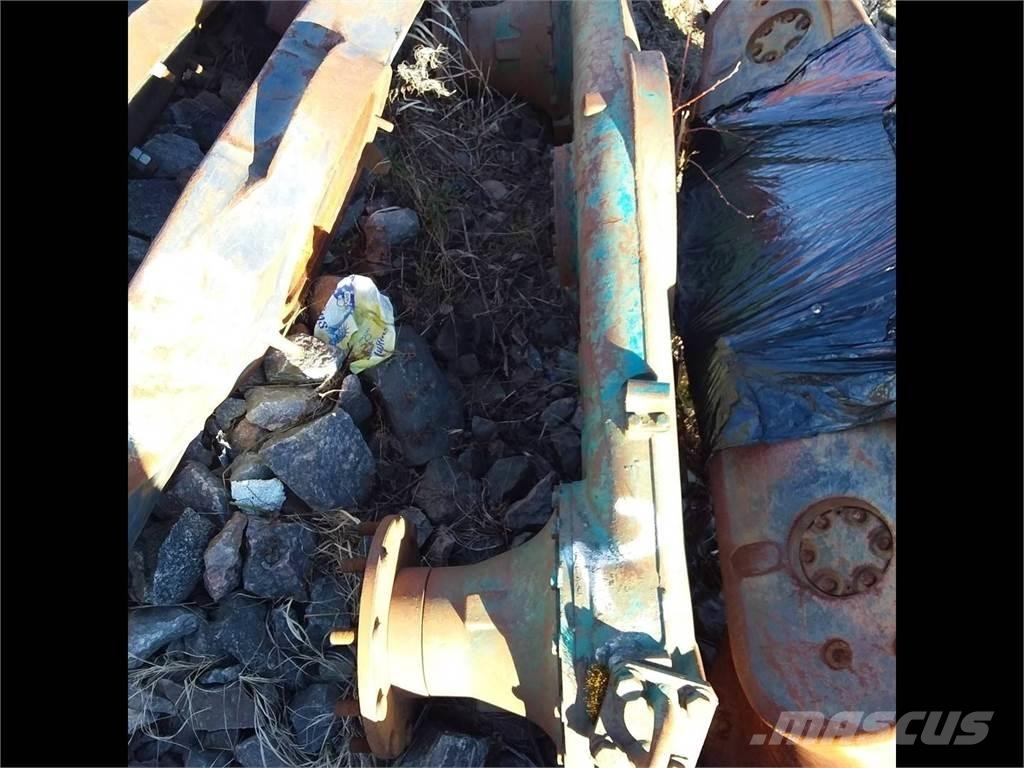 FMG 250 Kuggboggie Transmisiones