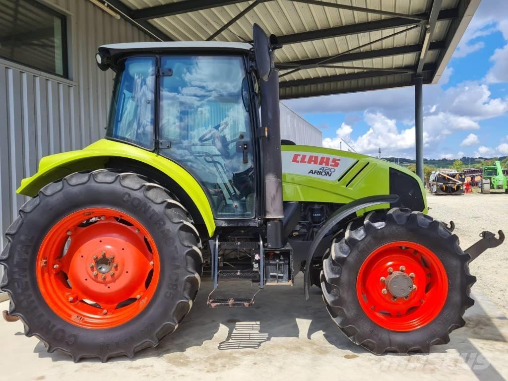 CLAAS Arion 420 Tractores