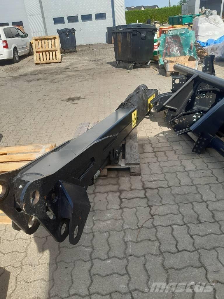 Komatsu 901.6 Grúas cosechadoras