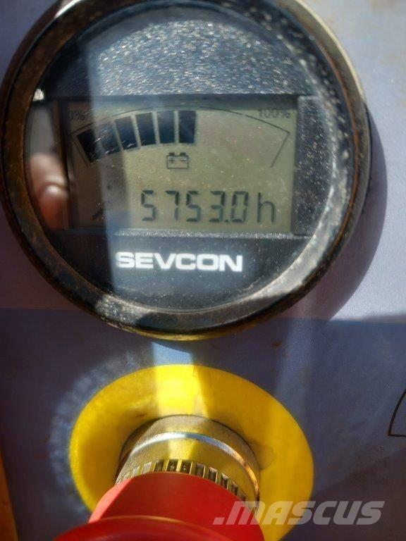 Haulotte HA 15 IP Plataformas con brazo de elevación manual