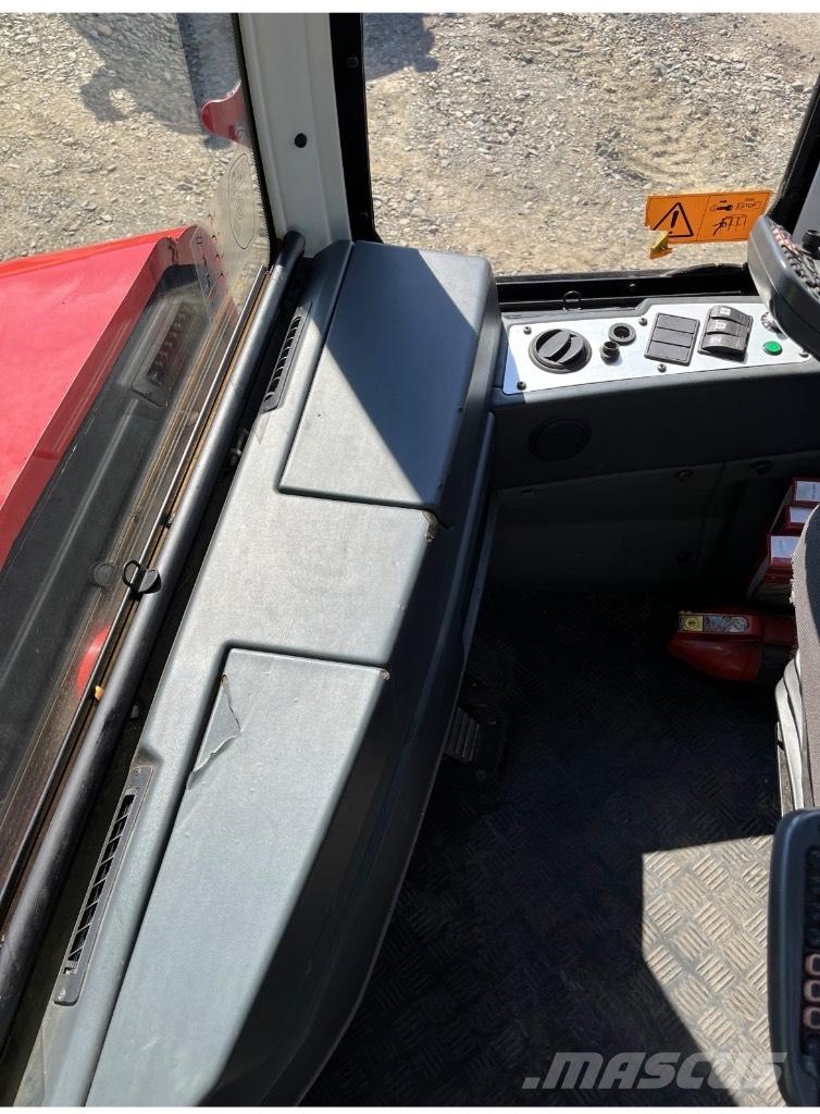 Komatsu 845 Transportadoras