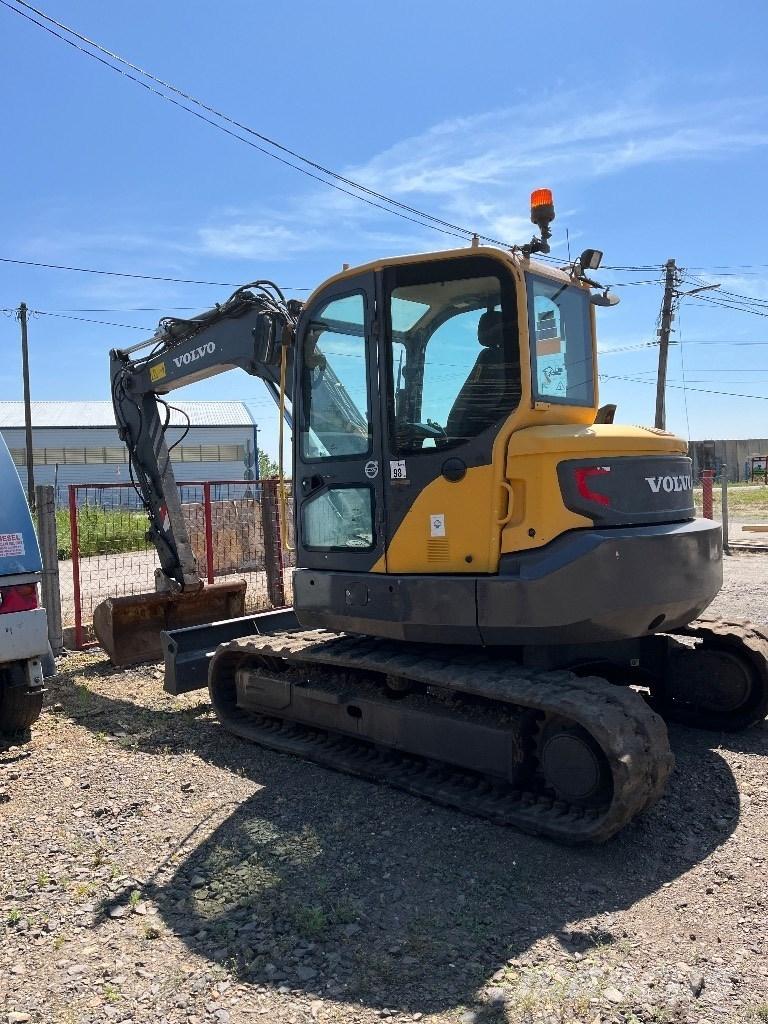 Volvo ECR88D Excavadoras 7t - 12t