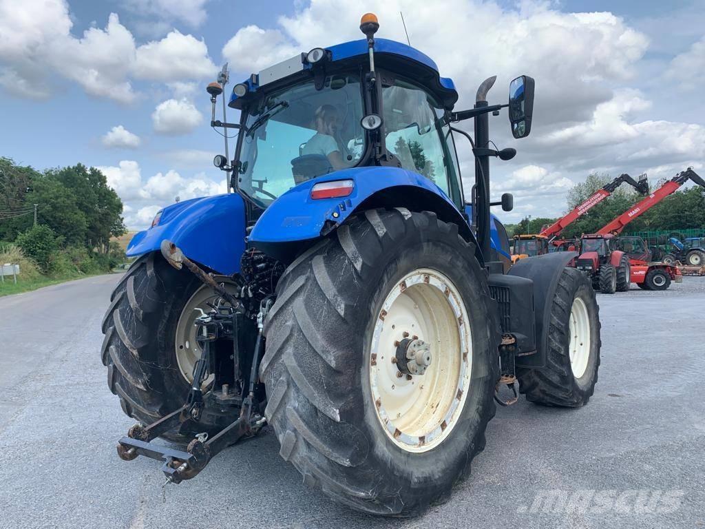 New Holland T 7.210 Tractores