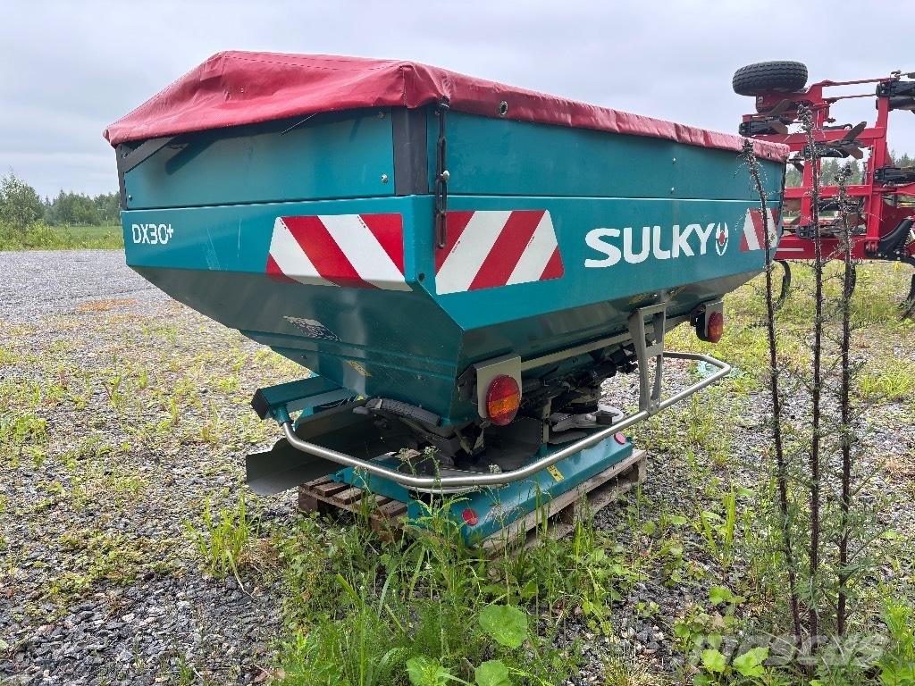 Sulky DX 30+ Esparcidoras de minerales