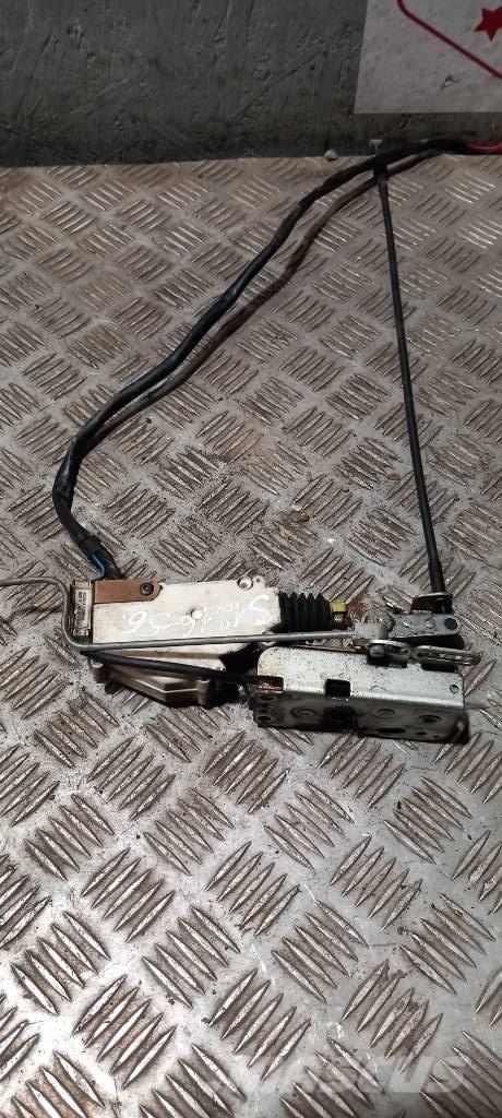 Scania R 440   1889267 Cabinas