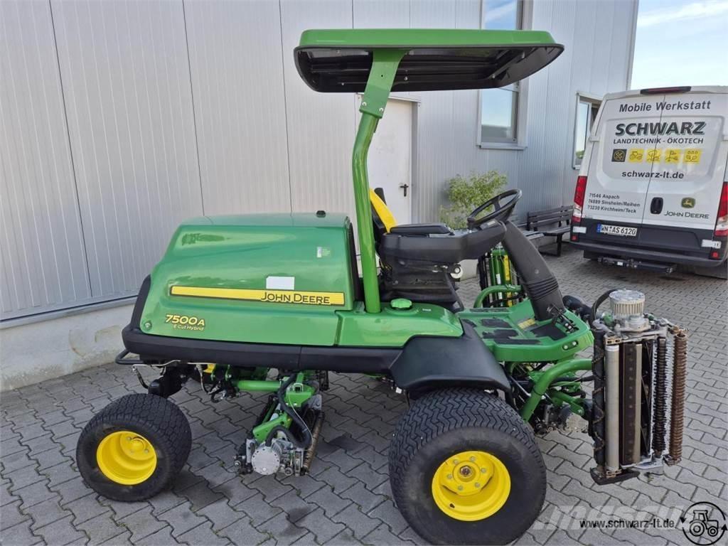 John Deere 7500A Carritos de golf