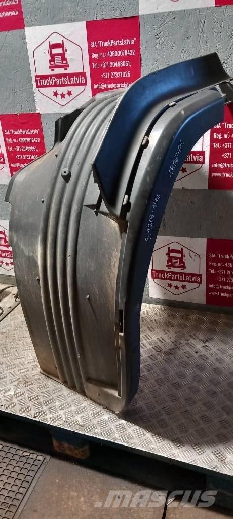 Scania 94 D.   1408465 Cabinas