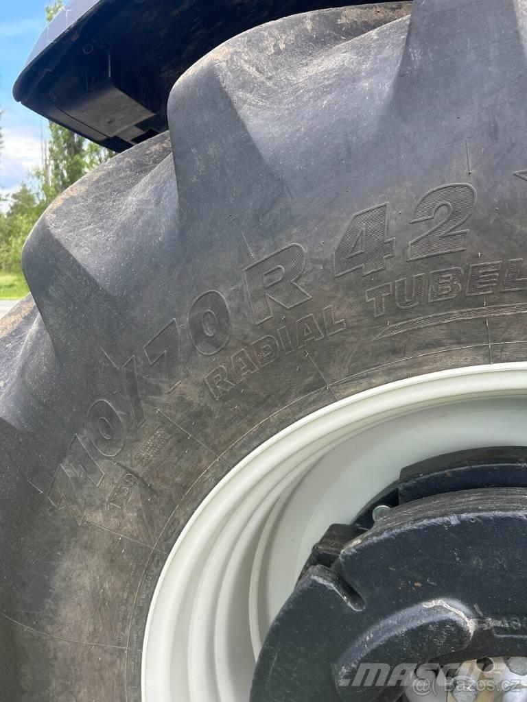 Steyr Absolut CVT Tractores