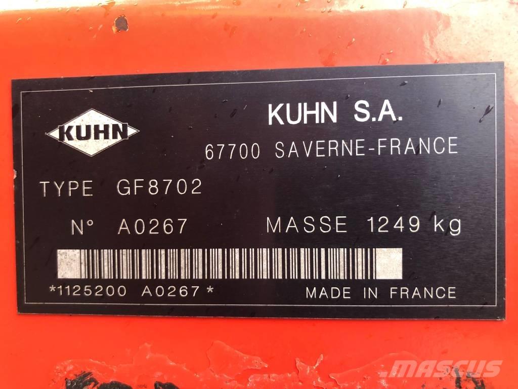 Kuhn GF 8702 Rastrilladoras y rastrilladoras giratorias