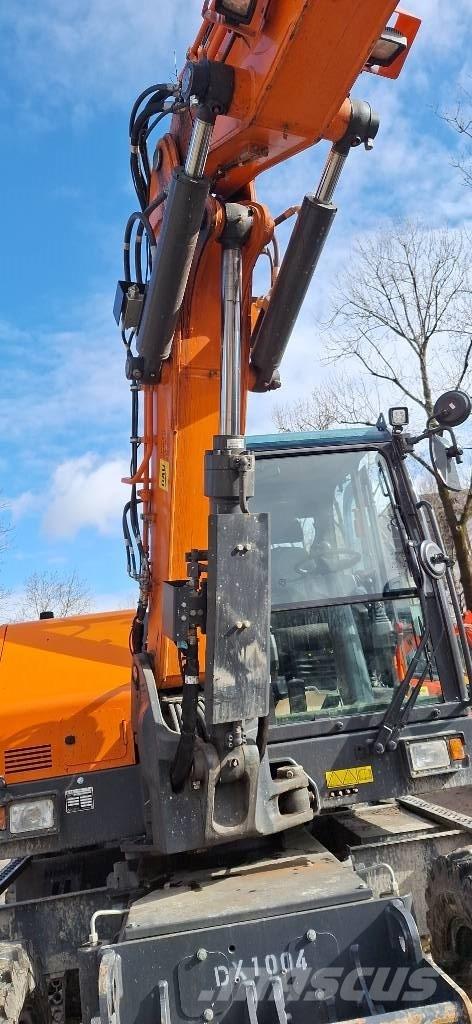 Doosan DX 100 W-7 Excavadoras de ruedas