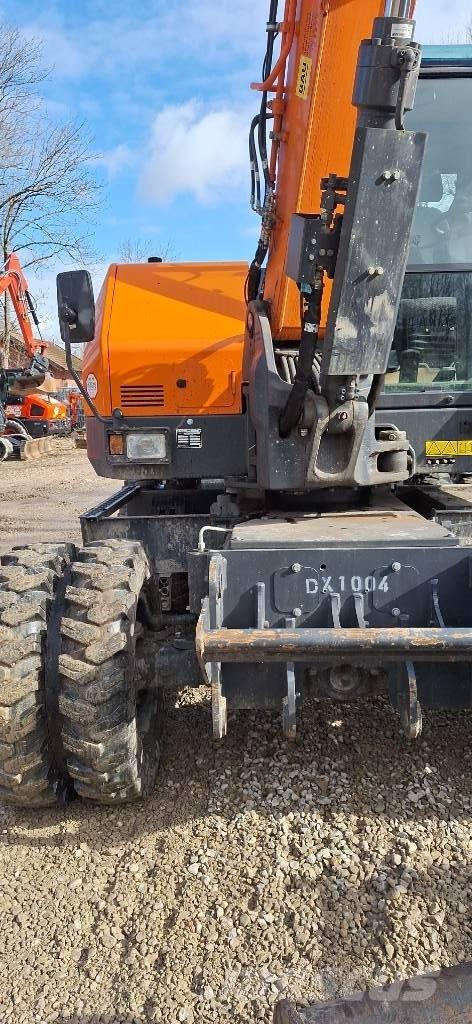 Doosan DX 100 W-7 Excavadoras de ruedas