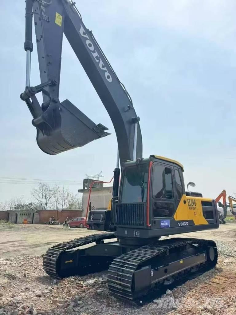 Volvo EC 240 Excavadoras sobre orugas