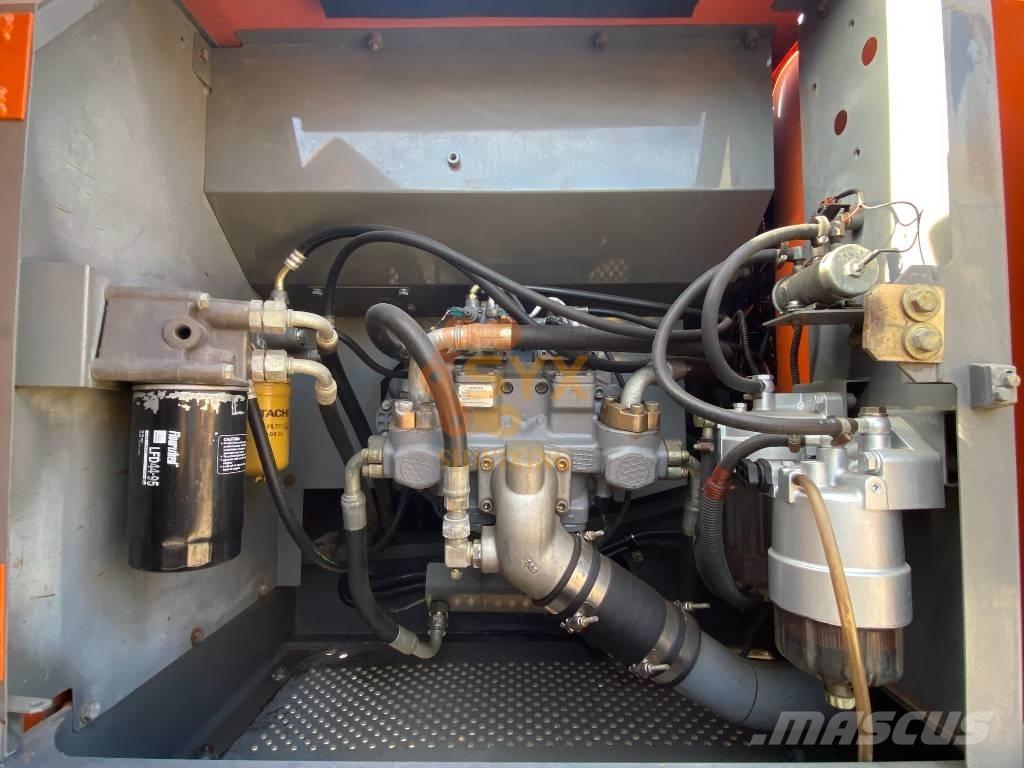 Hitachi ZX 240 Excavadoras sobre orugas