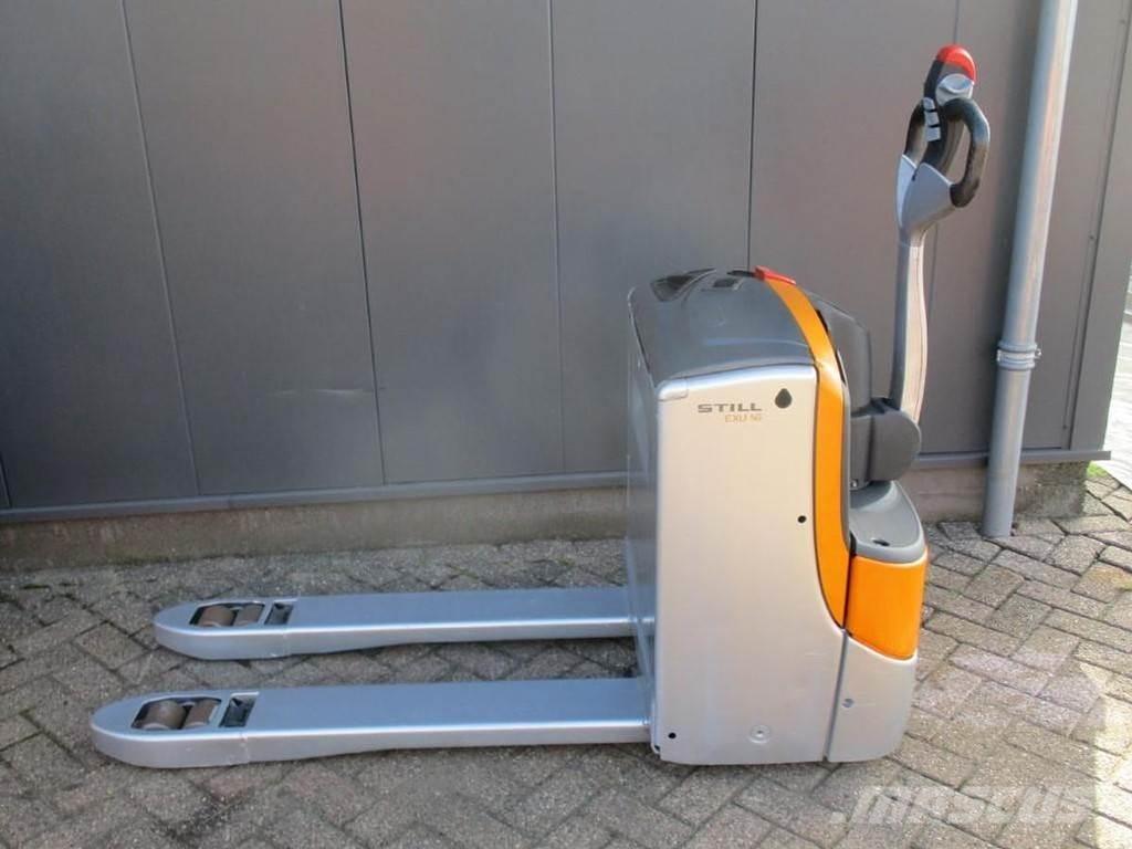 Still EXU 16 Montacargas de baja elevación